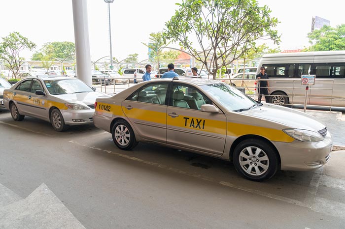 Taxi Phnom Penh to Sihanoukville