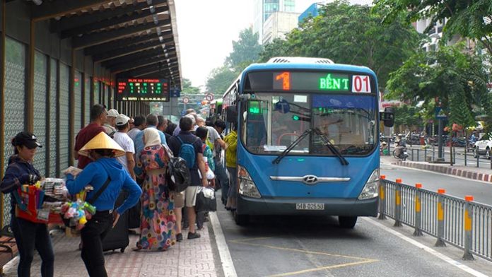travel by bus in vietnam