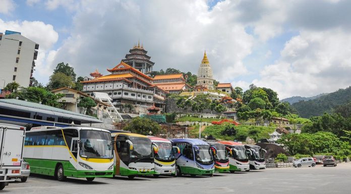 Travel by Bus in Malaysia